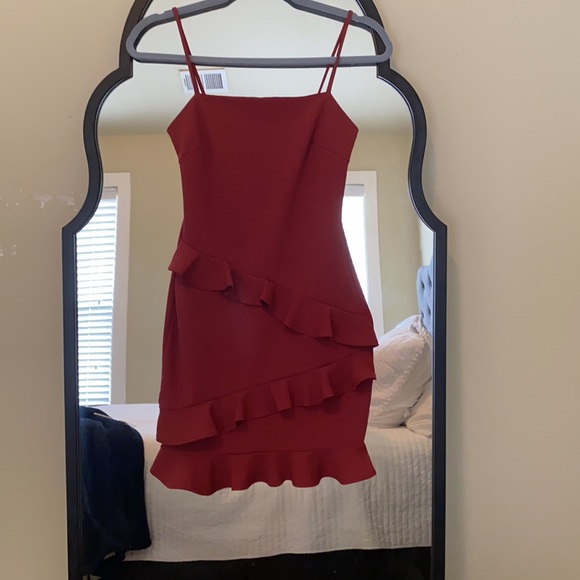 bodycon red/maroon mini dress with Ruffle - Picture 2 of 4